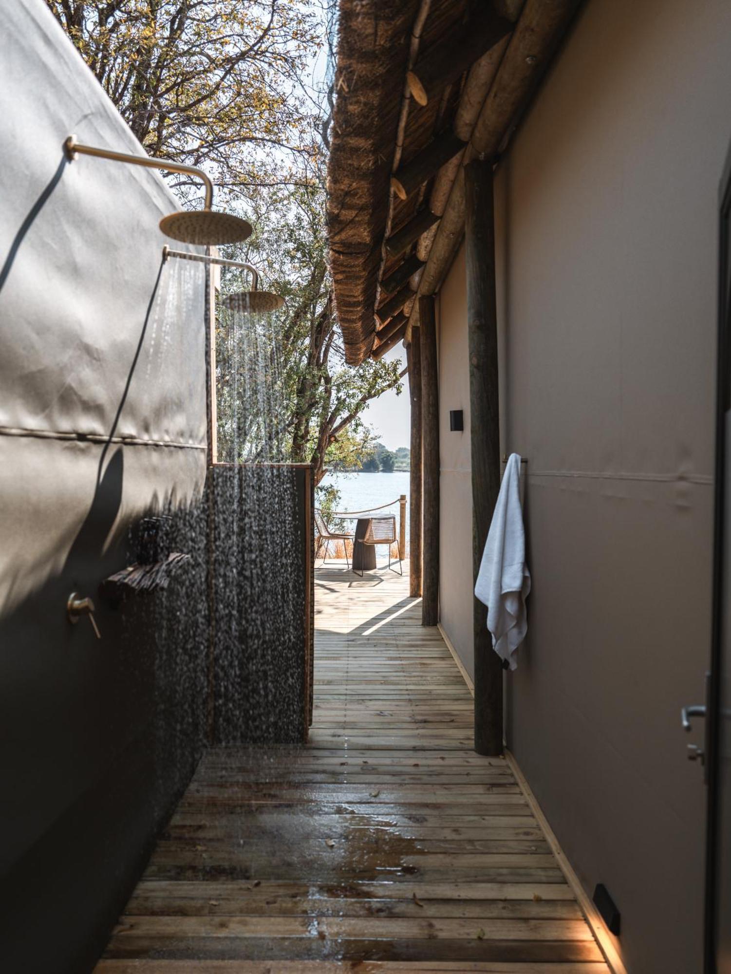 Victoria Falls River Lodge Buitenkant foto