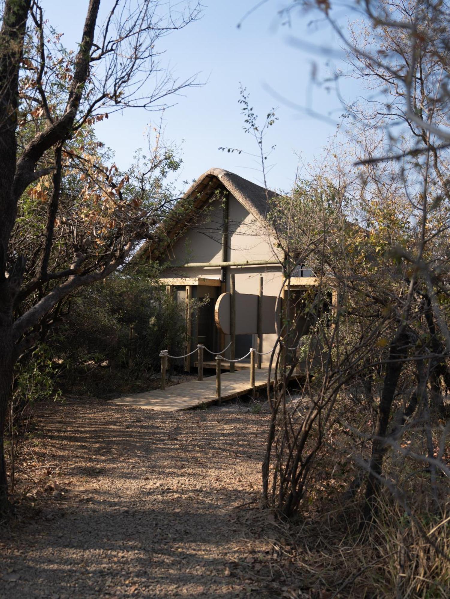 Victoria Falls River Lodge Buitenkant foto